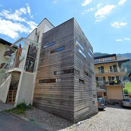 Design Lodge The Cube Ortisei Bagian luar foto